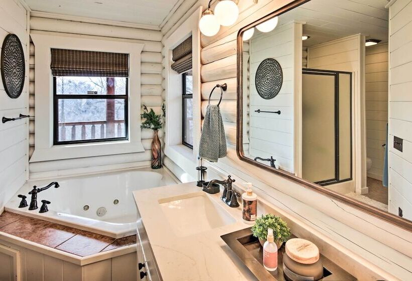 Enchanting Forested Cabin W/ Fire Pit & Grill