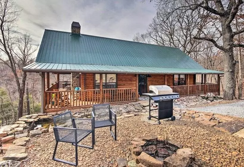 Enchanting Forested Cabin W/ Fire Pit & Grill