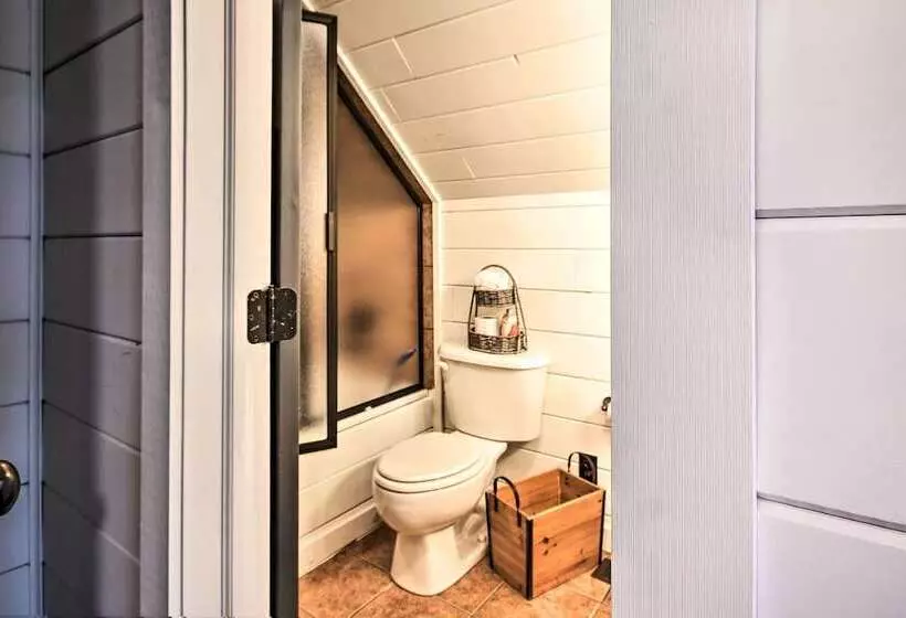 Enchanting Forested Cabin W/ Fire Pit & Grill