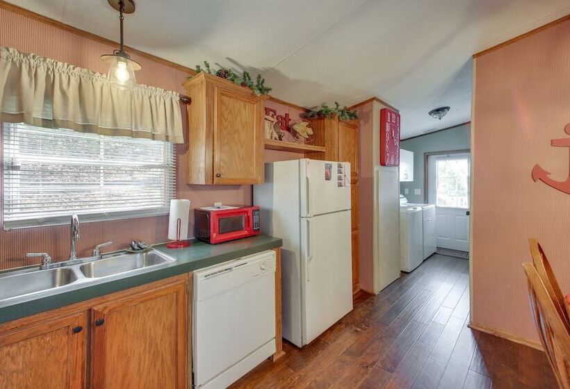 Harrod S Hideaway W/deck+dock On Lake Norrell