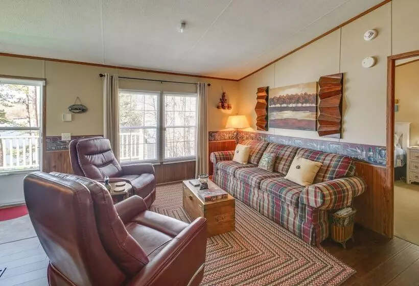 Harrod S Hideaway W/deck+dock On Lake Norrell