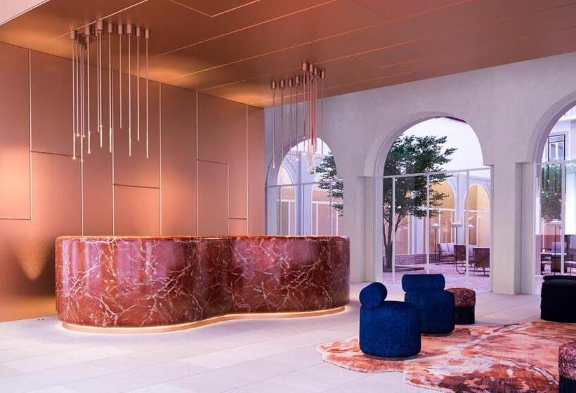 Hotel Convent Square Lisbon, Vignette Collection, An Ihg