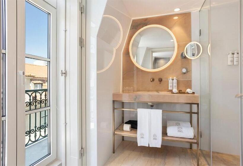 Hotel Convent Square Lisbon, Vignette Collection, An Ihg