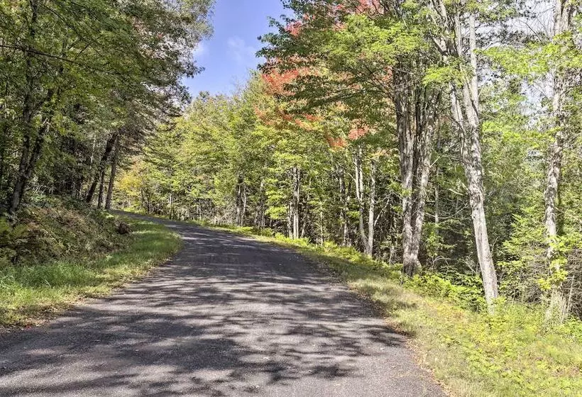 Hurley Lakefront Hideaway W/ Fire Pit & Dock!