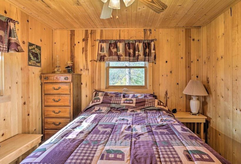 Hurley Lakefront Hideaway W/ Fire Pit & Dock!