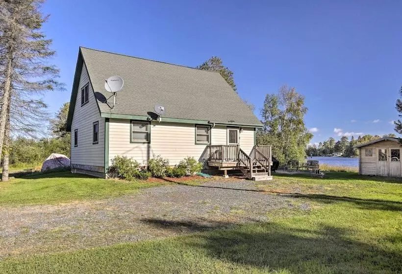 Hurley Lakefront Hideaway W/ Fire Pit & Dock!