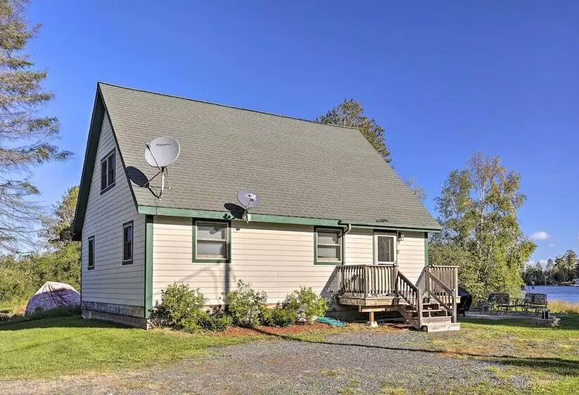 Hurley Lakefront Hideaway W/ Fire Pit & Dock!