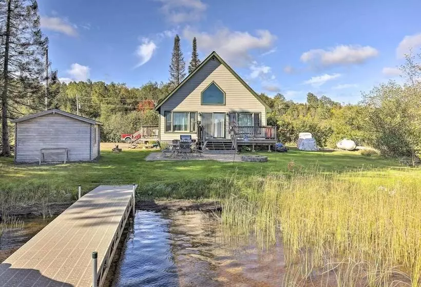 Hurley Lakefront Hideaway W/ Fire Pit & Dock!