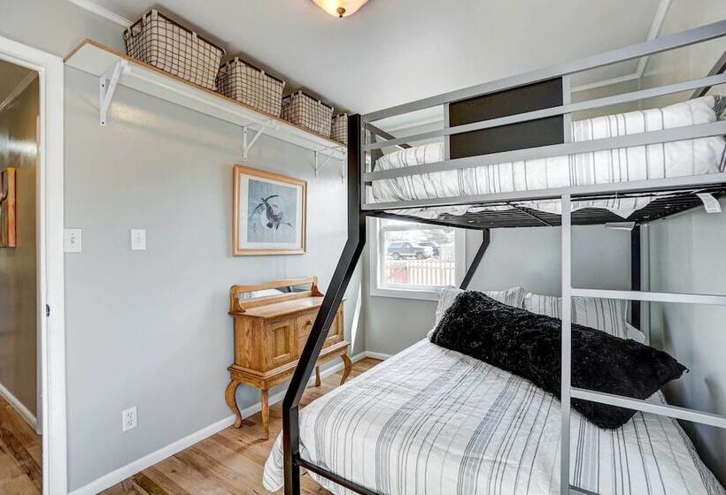 Laramie Vacation Rental: 2 Mi To Downtown!