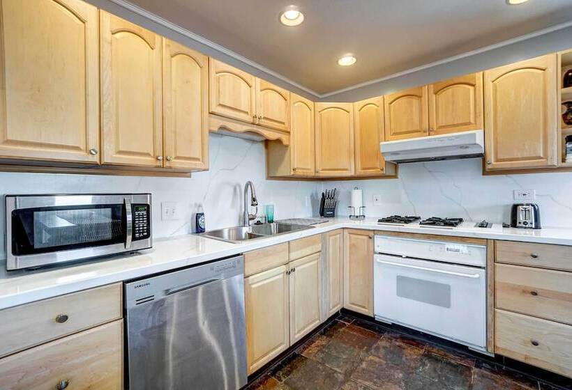 Laramie Vacation Rental: 2 Mi To Downtown!