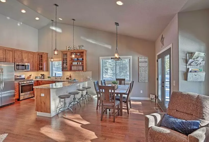 Lead Family Home W/ Hot Tub, 2 Mi To Deer Mountain