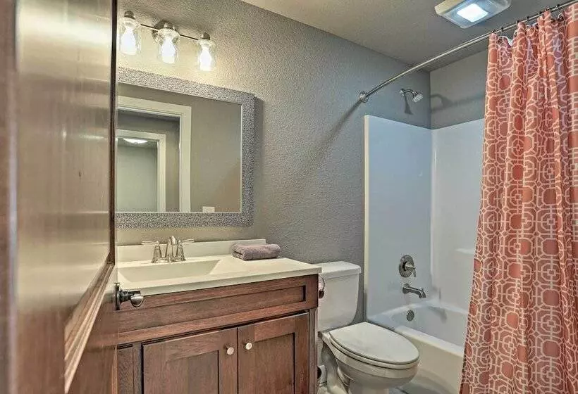 Lead Family Home W/ Hot Tub, 2 Mi To Deer Mountain