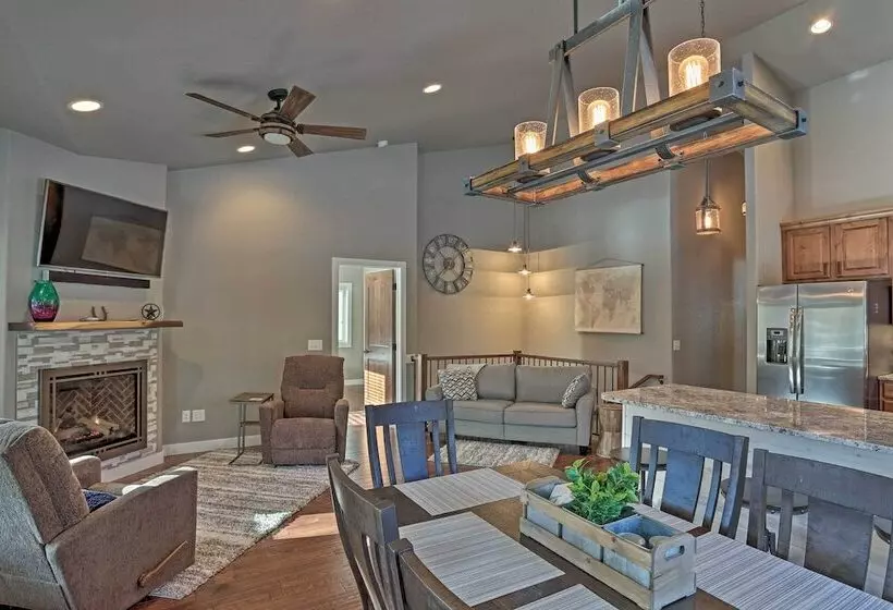 Lead Family Home W/ Hot Tub, 2 Mi To Deer Mountain