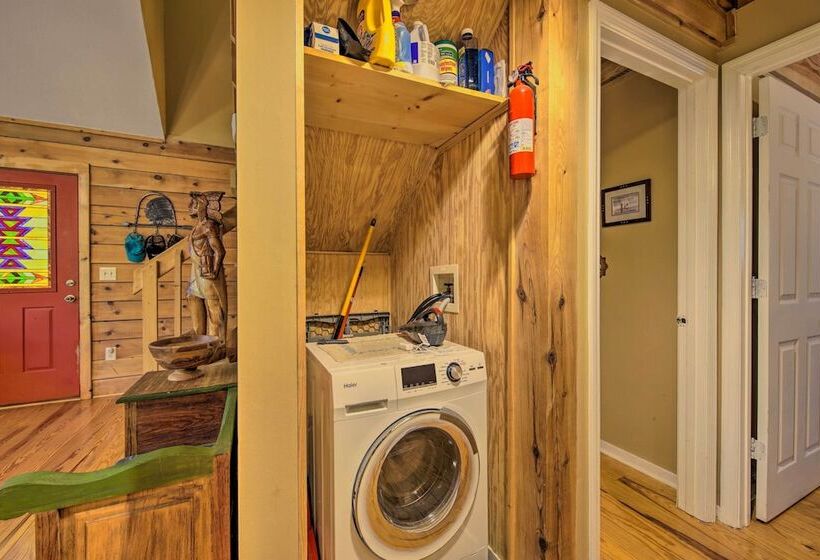 11 Mi To Calaboose Cellars: Marble Cabin W/ Deck!