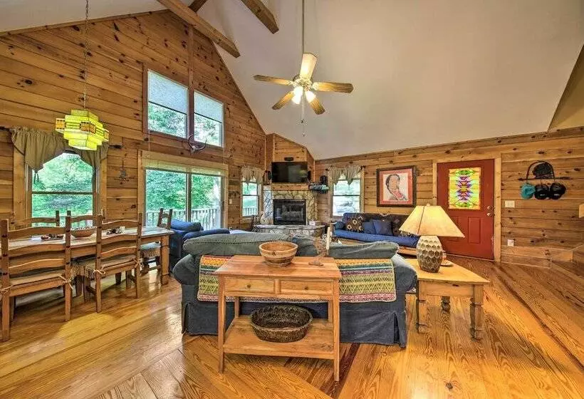 11 Mi To Calaboose Cellars: Marble Cabin W/ Deck!