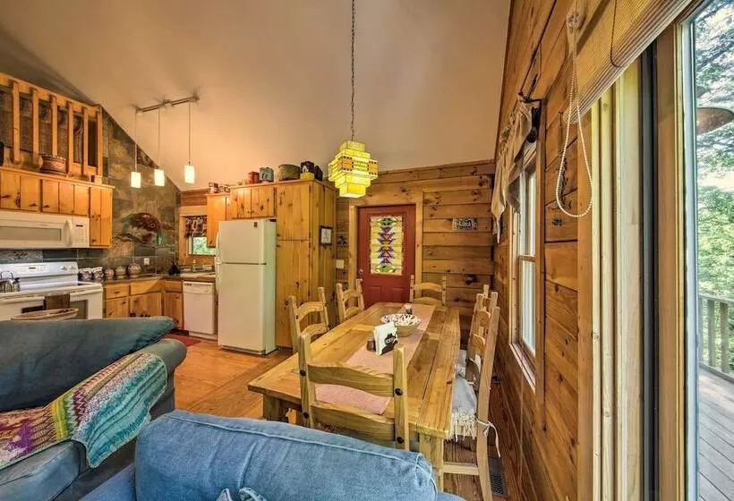 11 Mi To Calaboose Cellars: Marble Cabin W/ Deck!