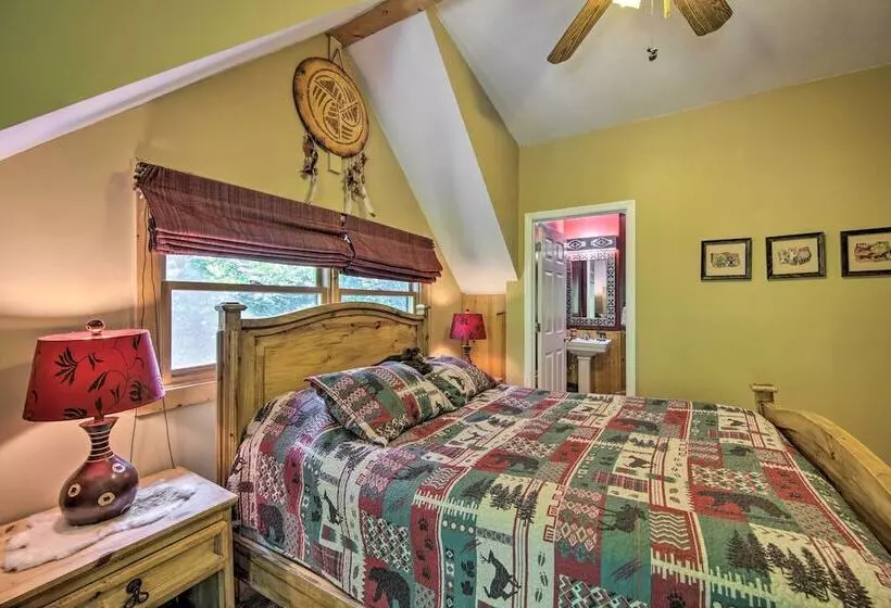 11 Mi To Calaboose Cellars: Marble Cabin W/ Deck!