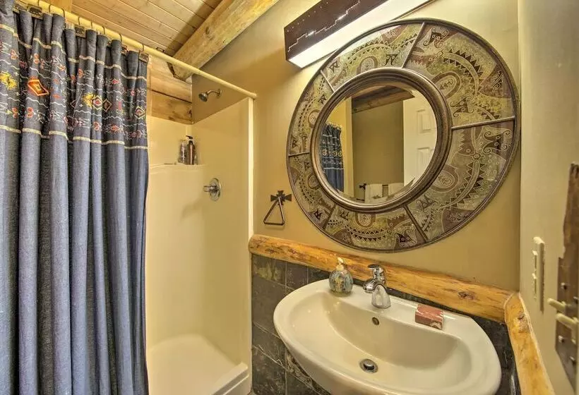 11 Mi To Calaboose Cellars: Marble Cabin W/ Deck!