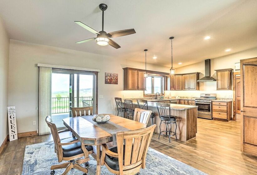 Luxe Spearfish Hideaway: Golf, Hike, Explore!