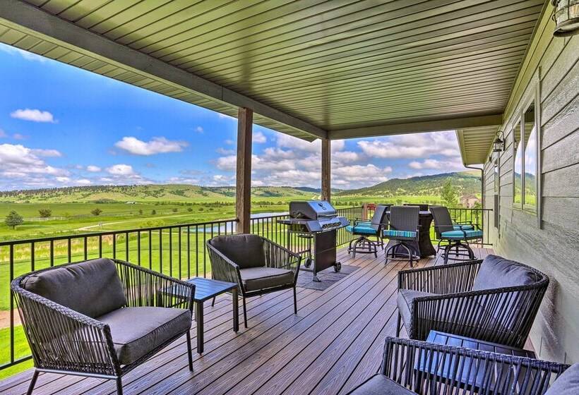 Luxe Spearfish Hideaway: Golf, Hike, Explore!