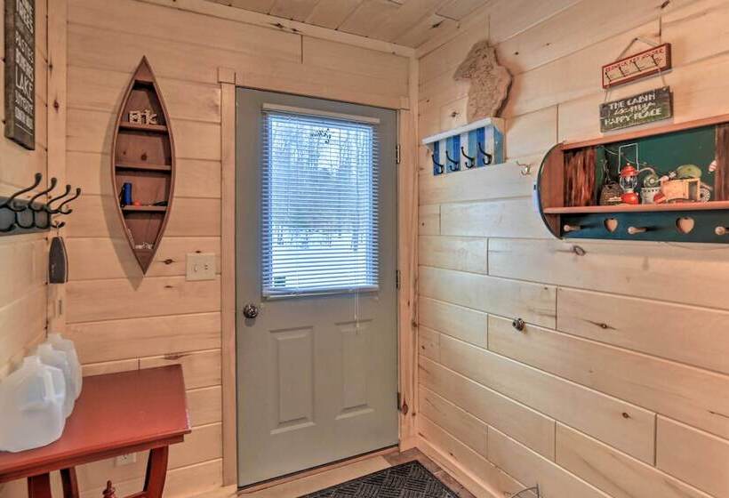 Manistique Cabin W/ Grill   Near Thunder Lake