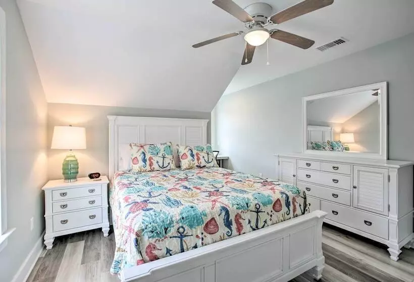 Modern Waveland Home W/ Deck, Walk To Beach!