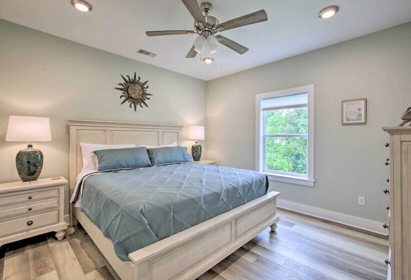 Modern Waveland Home W/ Deck, Walk To Beach!