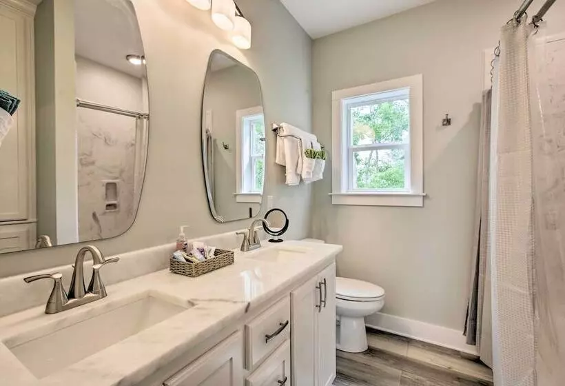 Modern Waveland Home W/ Deck, Walk To Beach!