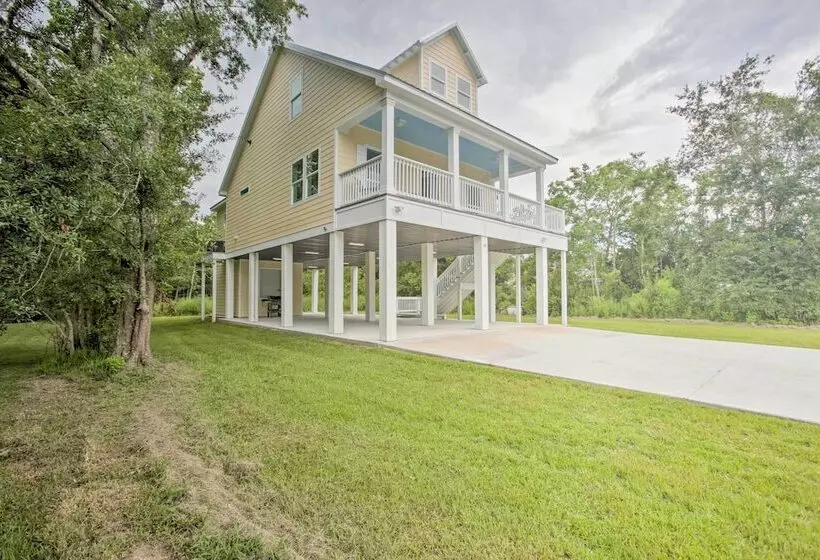 Modern Waveland Home W/ Deck, Walk To Beach!