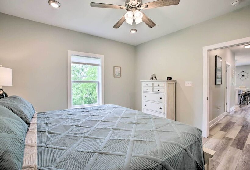 Modern Waveland Home W/ Deck, Walk To Beach!