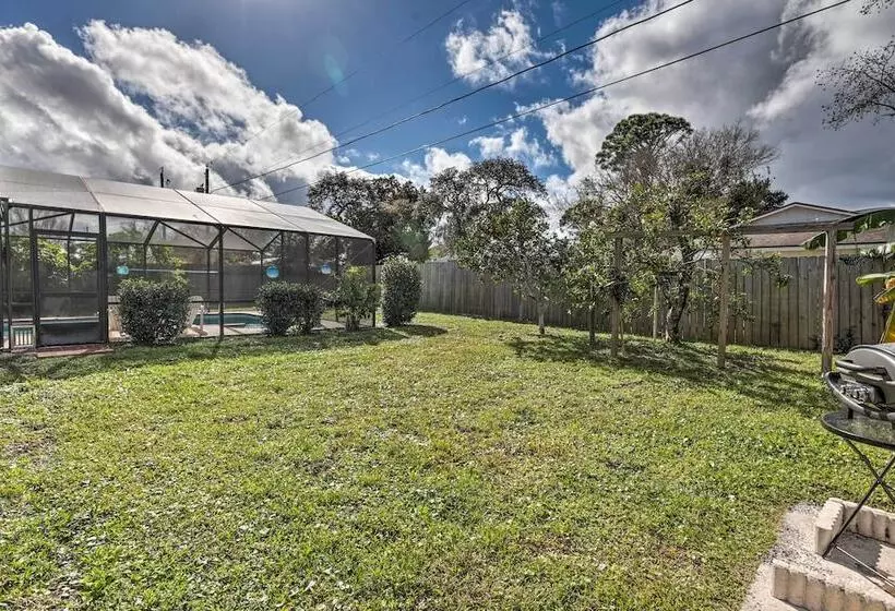 Outdoor Retreat In Edgewater W/ Private Pool