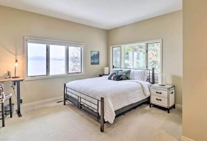 Peaceful Lakeside Retreat W/ Deck & Amazing Views!