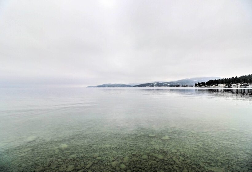 Peaceful Lakeside Retreat W/ Deck & Amazing Views!