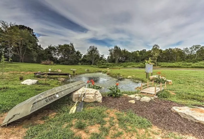 Peaceful Pet Friendly Franklin Cottage On 15 Acres