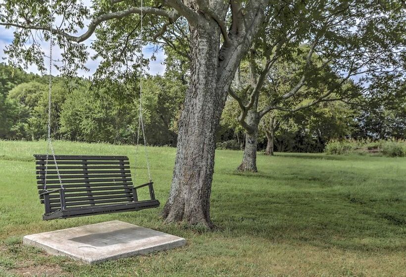 Peaceful Pet Friendly Franklin Cottage On 15 Acres