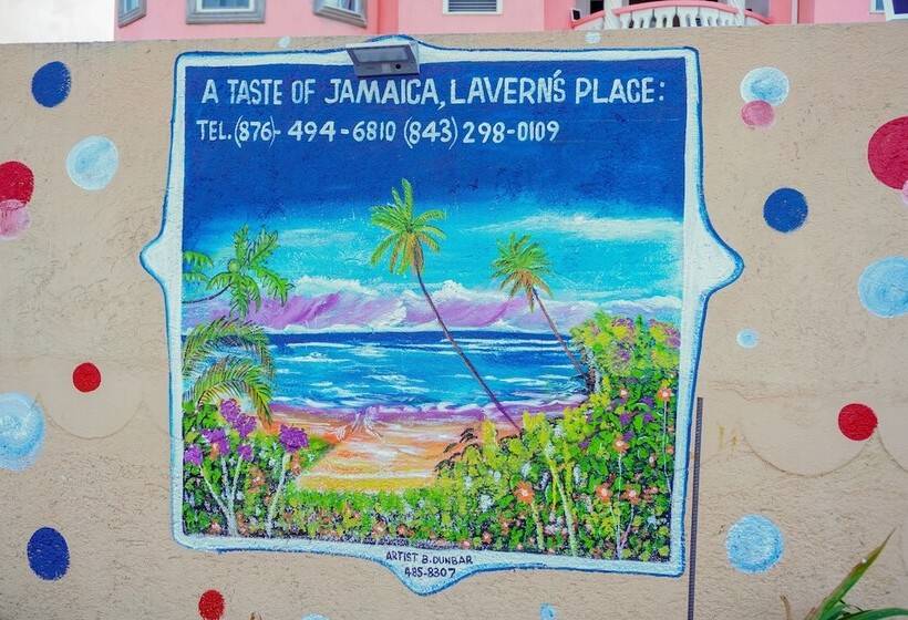 پانسیون A Taste Of Jamaica Lavern Place