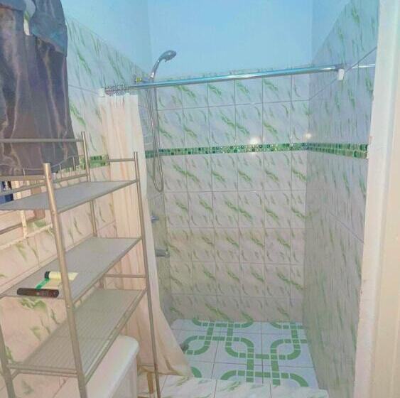 پانسیون A Taste Of Jamaica Lavern Place