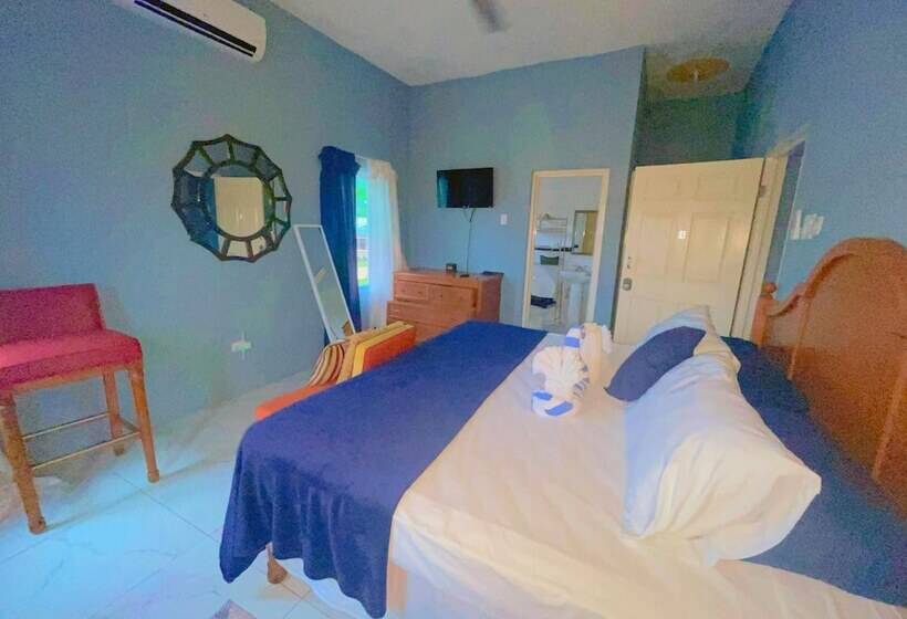 پانسیون A Taste Of Jamaica Lavern Place