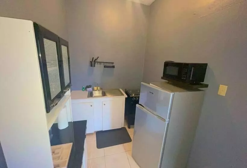 پانسیون A Taste Of Jamaica Lavern Place