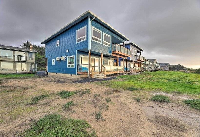 Sanderling Sea Cottages, Unit 5 W/ Ocean Views!