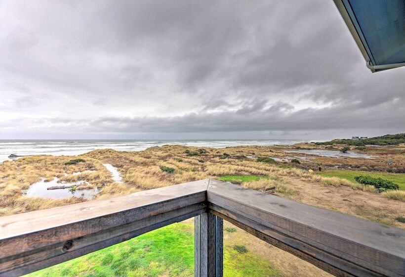 Sanderling Sea Cottages, Unit 5 W/ Ocean Views!