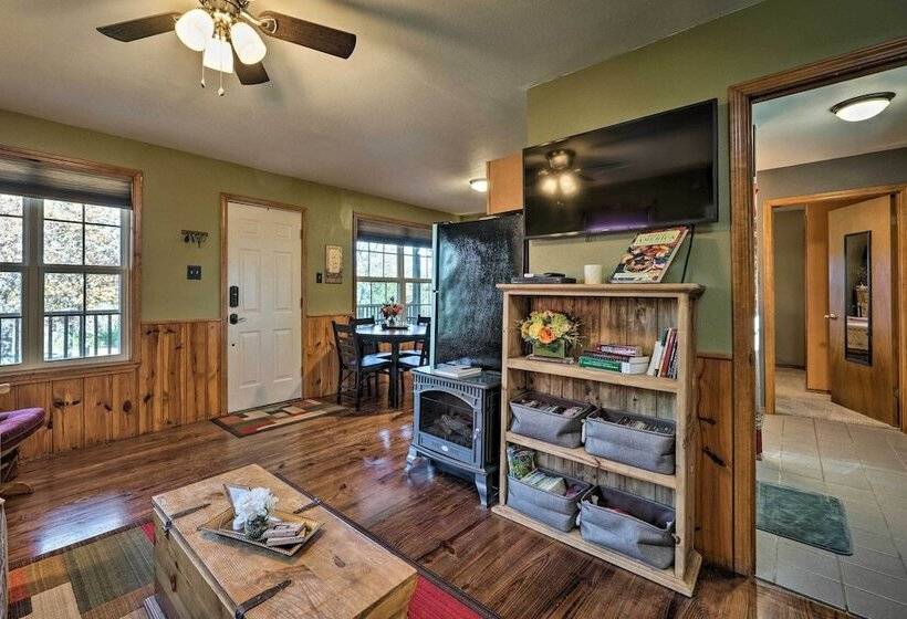 Serene Nashoba Cabin W/ Charcoal & Gas Grills