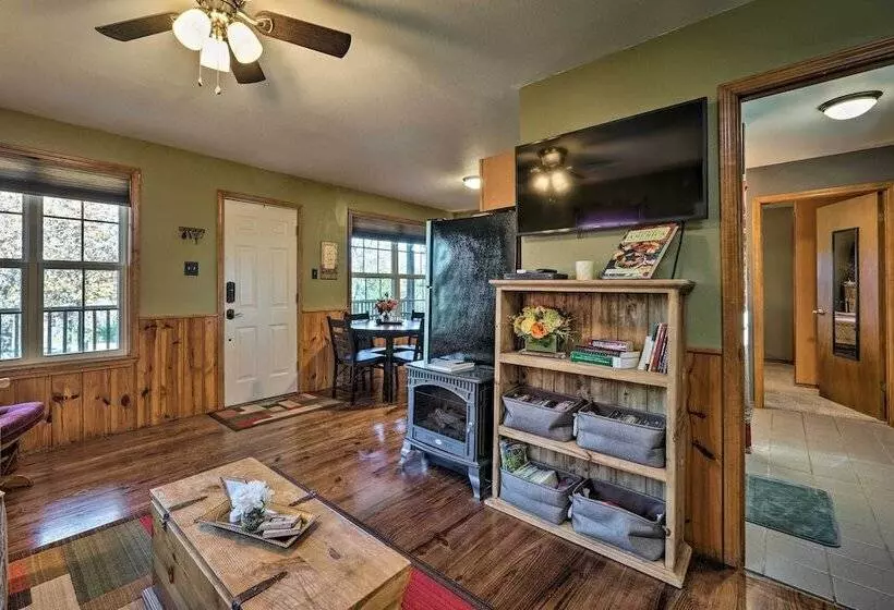 Serene Nashoba Cabin W/ Charcoal & Gas Grills