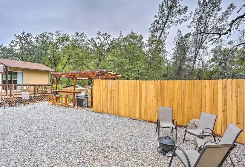 Home In Shasta Lake Near Redding: Early Check In!