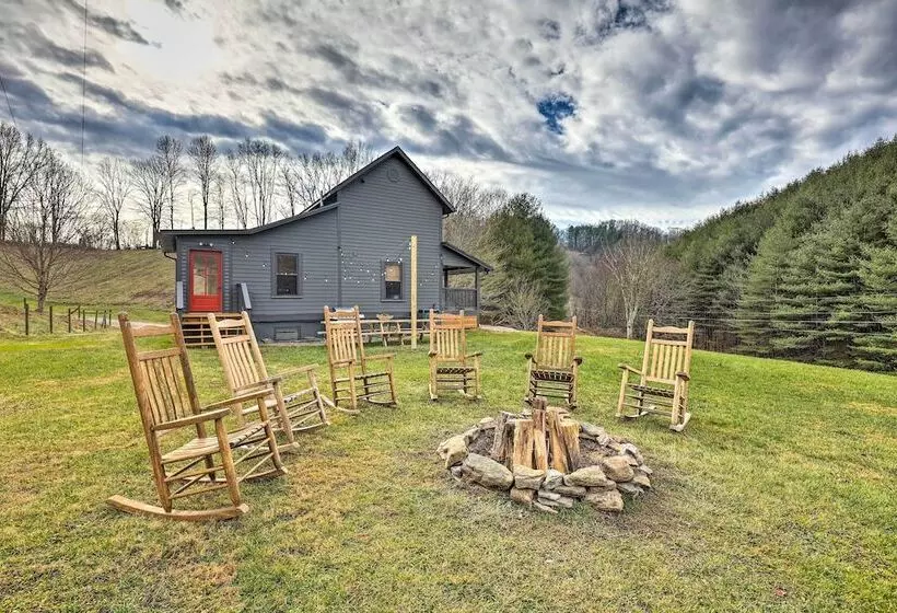 Stylish Vilas Hideaway: Hike, Ski & Explore!