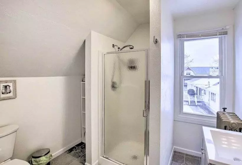 Two Rivers Thiede House   Walk To Lake Michigan!