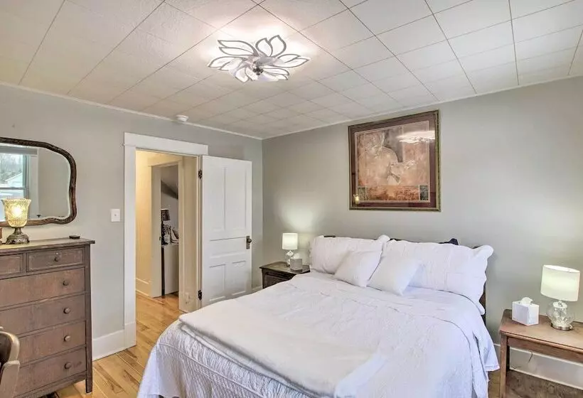 Two Rivers Thiede House   Walk To Lake Michigan!