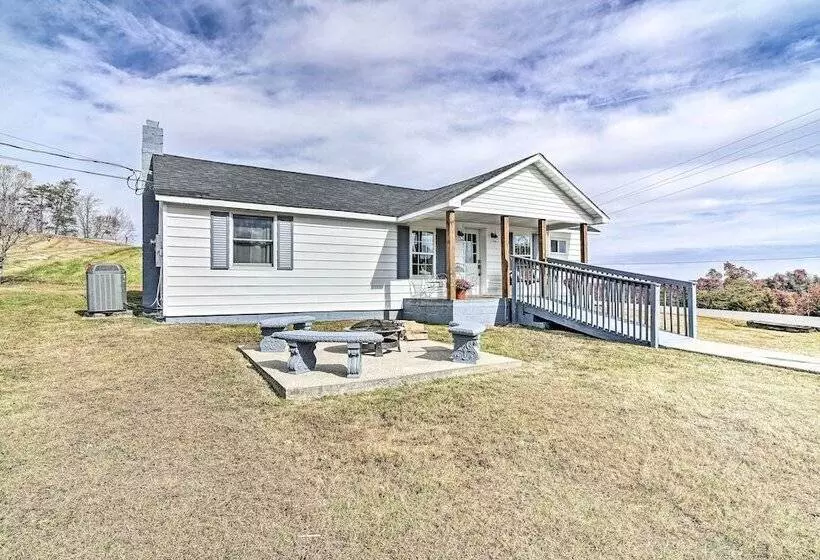 Updated Beattyville Ranch Style Home W/ Yard!