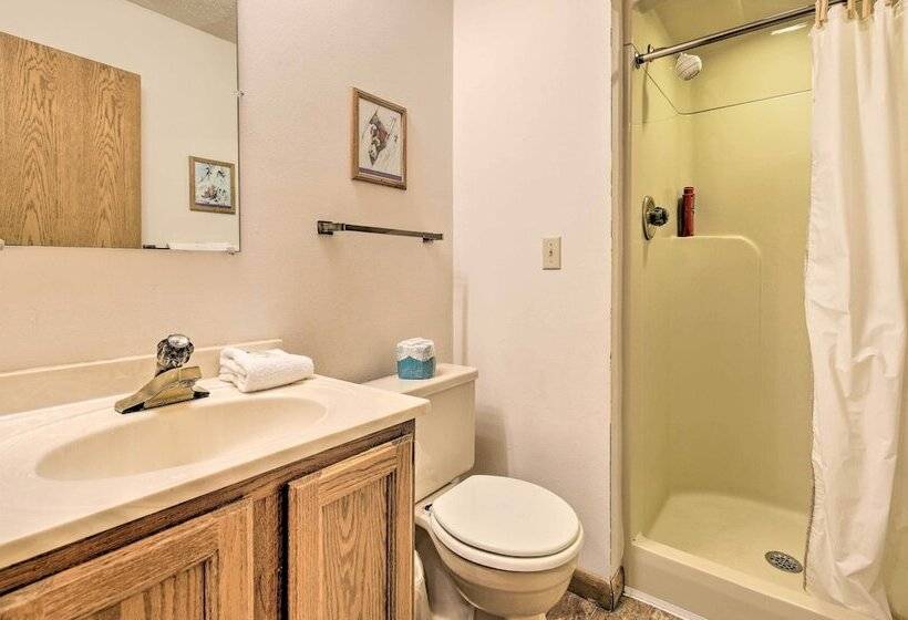 Upson Ski In/ski Out, End Unit Cabin W/ Fireplace!