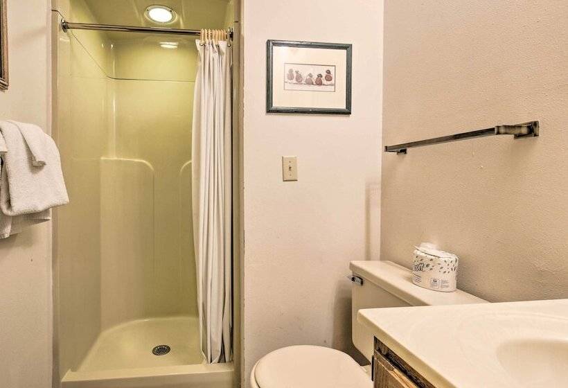 Upson Ski In/ski Out, End Unit Cabin W/ Fireplace!